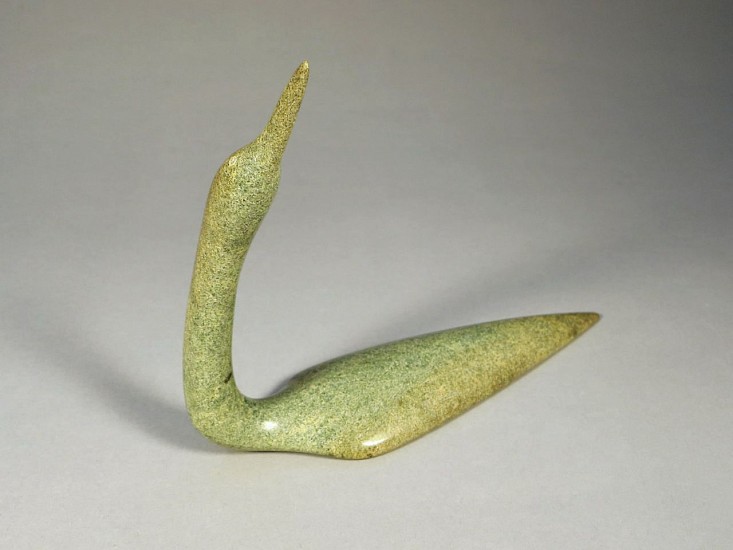 Mikisiti Saila, Loon, 1988
Serpentine, 6 3/4 x 9 x 3 in. (17.1 x 22.9 x 7.6 cm)
01865-1
